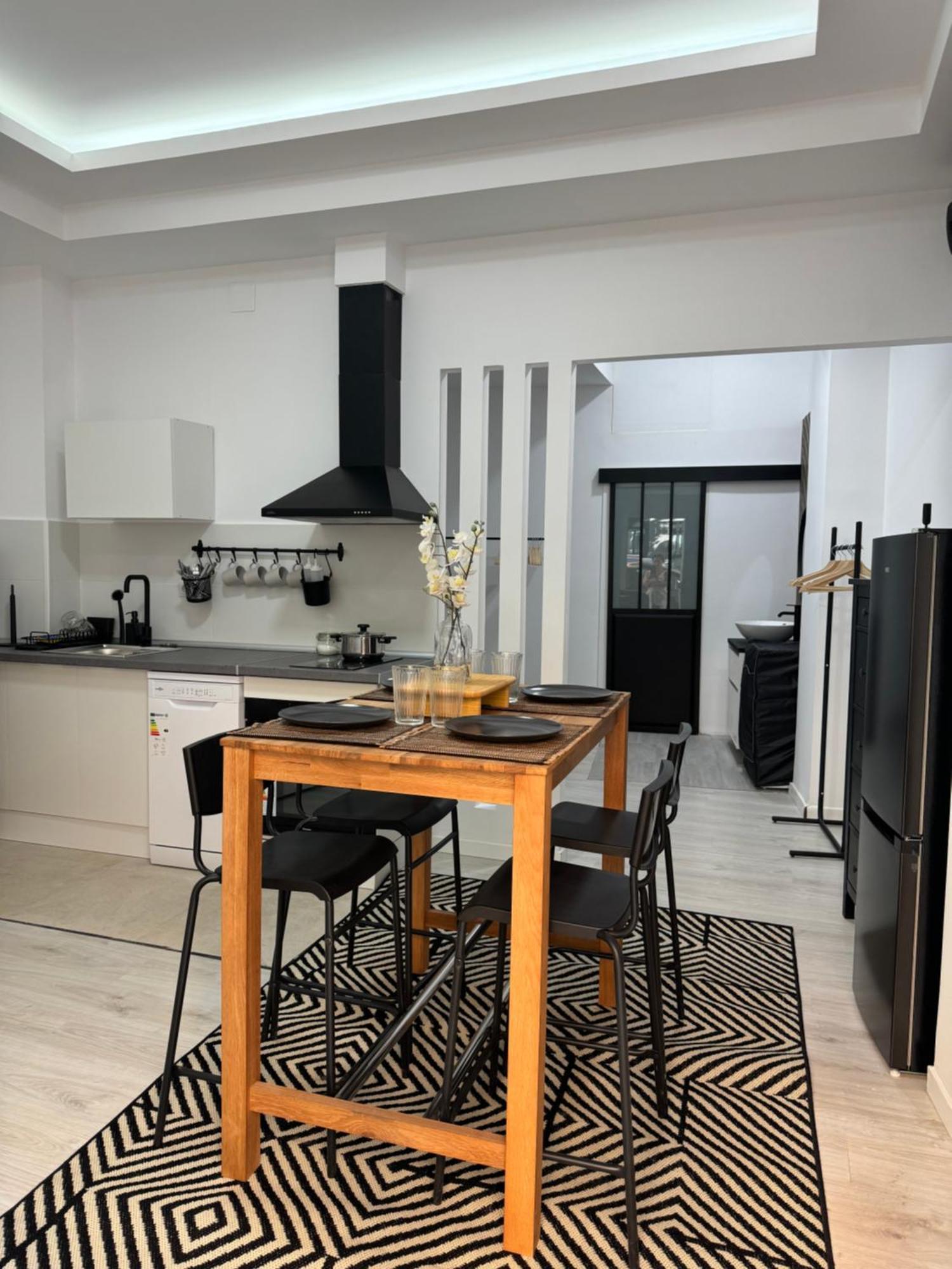 Anthracita Appartement Valencia Buitenkant foto